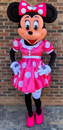 Magic Mouse (Girl) character entertainer