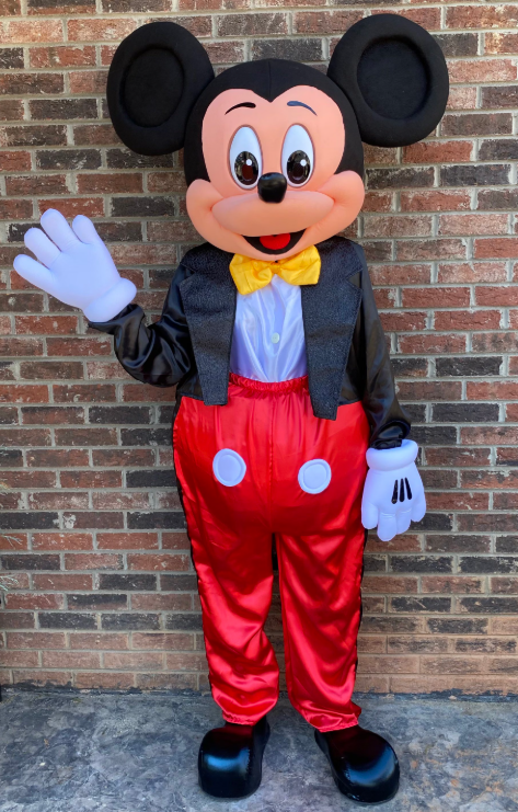 Magic Mouse character entertainer
