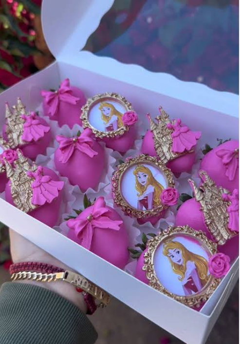 Themed Chocolate Covered Strawberries